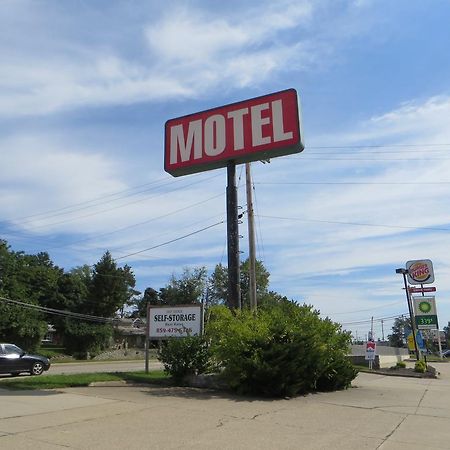 Dry Ridge Motor Inn Exteriér fotografie
